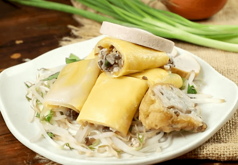 Hình ảnh bánh bao, bánh cuốn nhân thịt/rau hấp dẫn, kích thích bé ăn ngon miệng