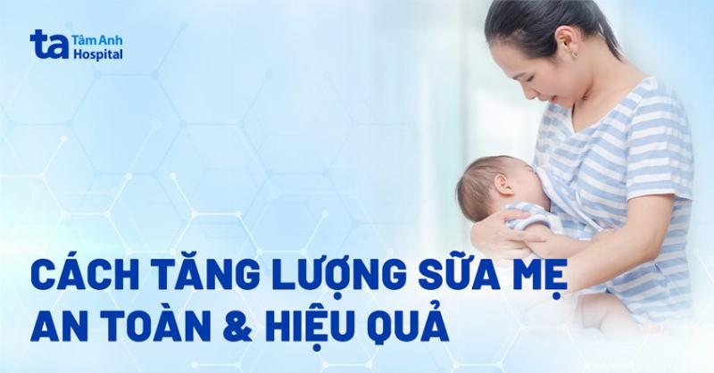 Da kề da và cho bé bú sớm trong giờ đầu sau sinh giúp bé nhận sữa non tốt nhất.