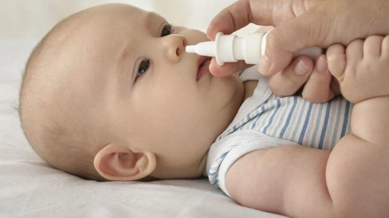 So sánh nước muối sinh lý Pháp với các loại khác