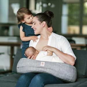 Gối cho bé bú Ergobaby Pillow Xám chính hãng