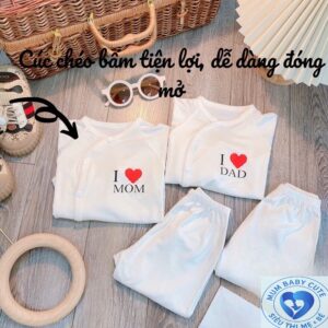 Quần áo sơ sinh bé trai bé gái họa tiết I LOVE MAMA & PAPA