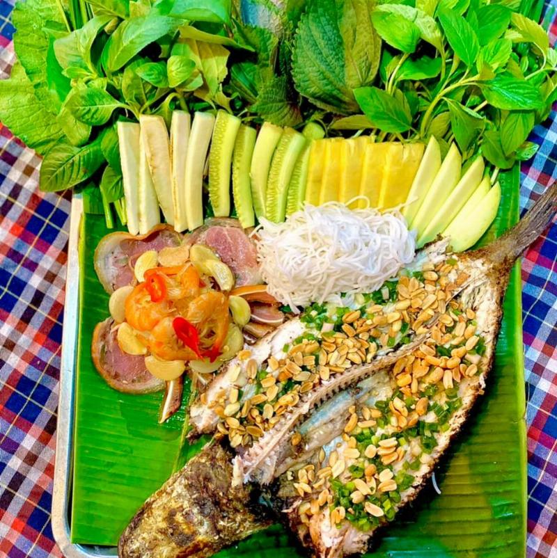 Cá Lóc Nướng Trui Cửu Long Quán Bùi Hữu Nghĩa