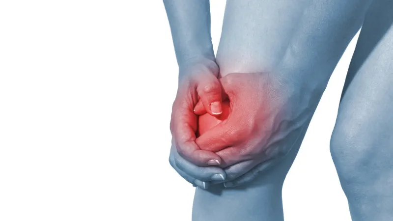 Nhận biết dấu hiệu tràn dịch khớp gối ở trẻ